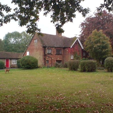 Oldlands Farm Villa Crawley  Exteriör bild